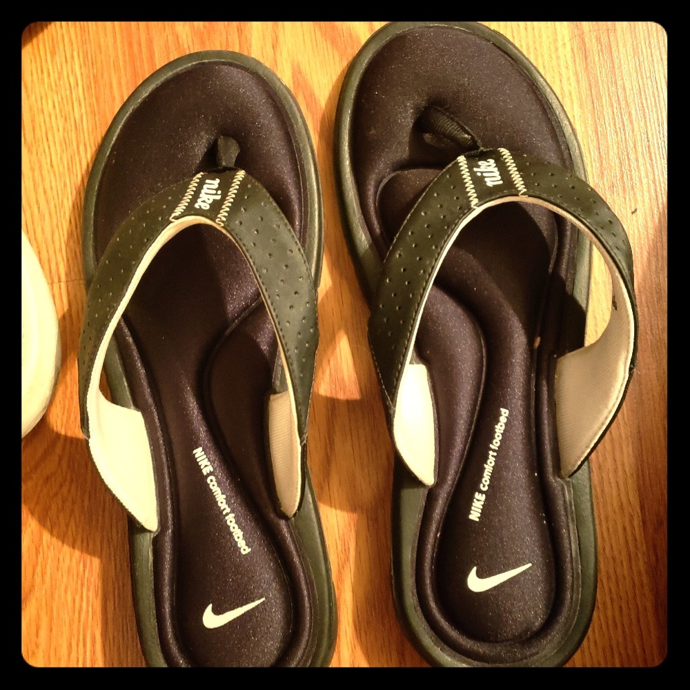 Nike Flip flops